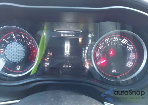 2017 Dodge Challenger R/T z USA, uszkodzony, nr VIN 2C3CDZBT6HH519319